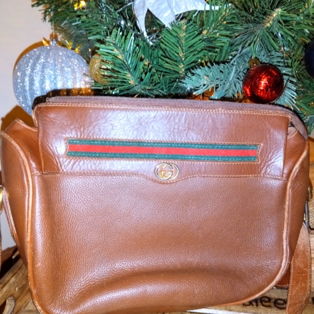 Vintage Gucci crossbody